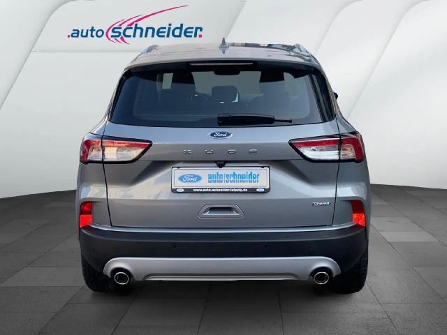 Ford Kuga Hybrid Titanium