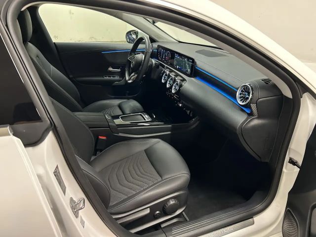 Mercedes-Benz CLA 180 Shooting Brake