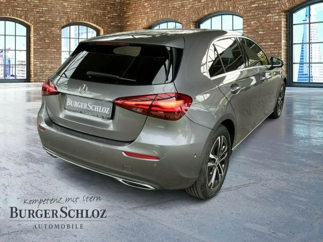 Mercedes-Benz A 180 Progressive