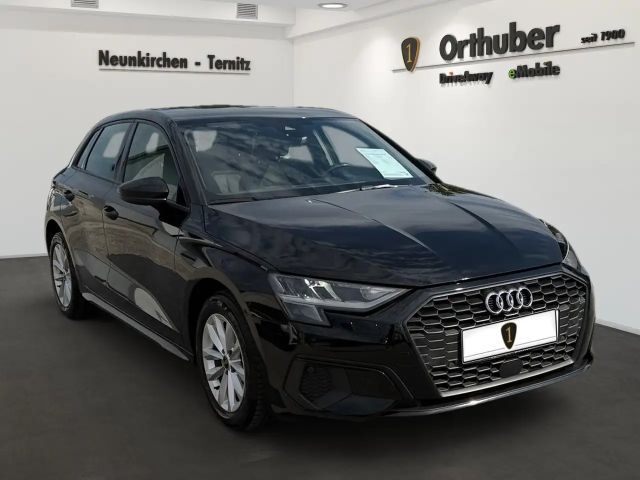 Audi A3 30 TDI Sedan