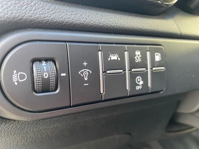 Kia XCeed Hybrid PHEV Vision