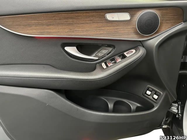 Mercedes-Benz GLC 300 4MATIC GLC 300 e