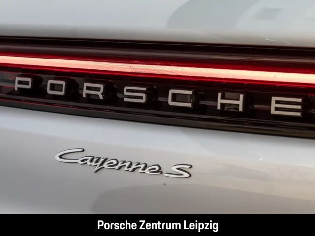 Porsche Cayenne E-Hybrid S