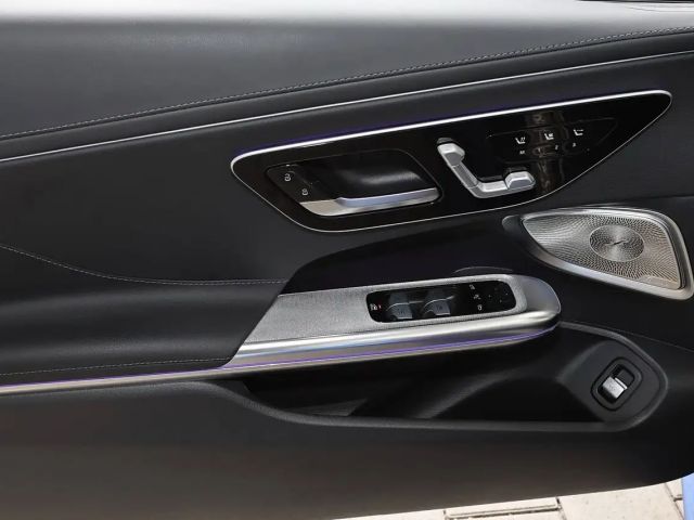 Mercedes-Benz CLE 300 4MATIC AMG Line