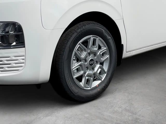 Hyundai Staria Trend