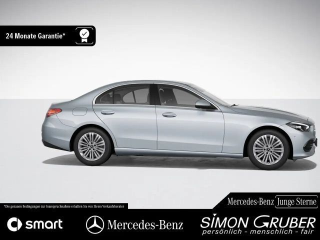 Mercedes-Benz C 180 AVANTGARDE Sedan