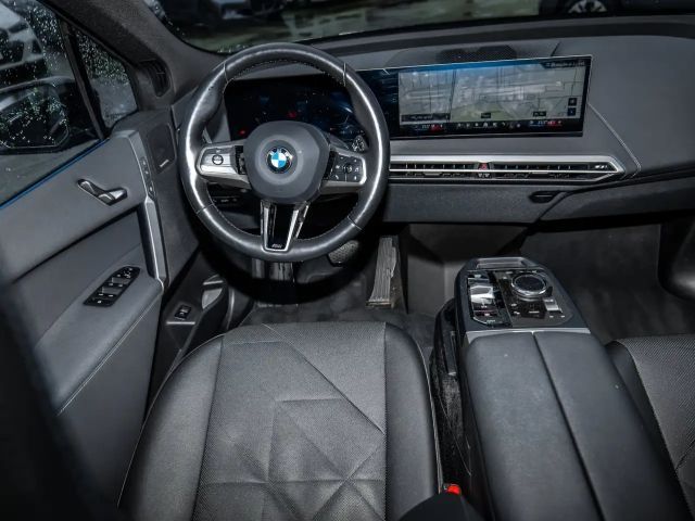 BMW iX xDrive40