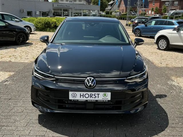 Volkswagen Golf 1.5 TSI