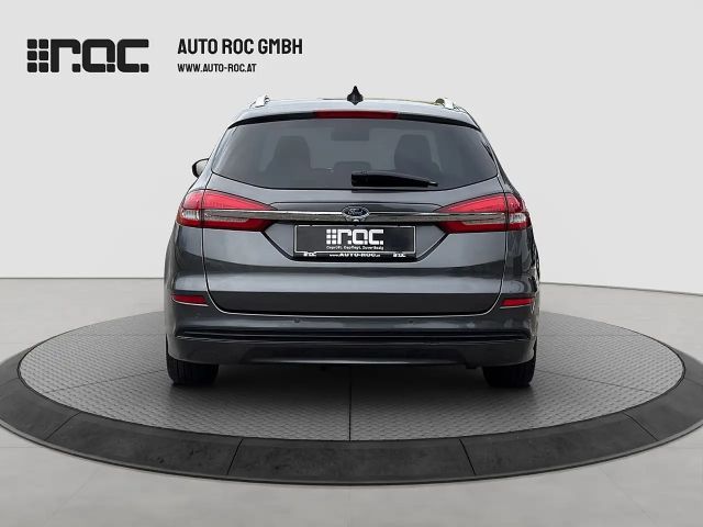 Ford Mondeo Titanium