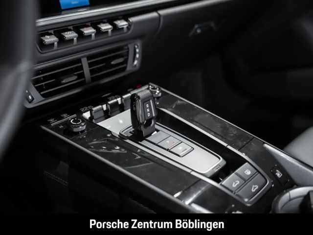 Porsche 992 Carrera Coupé