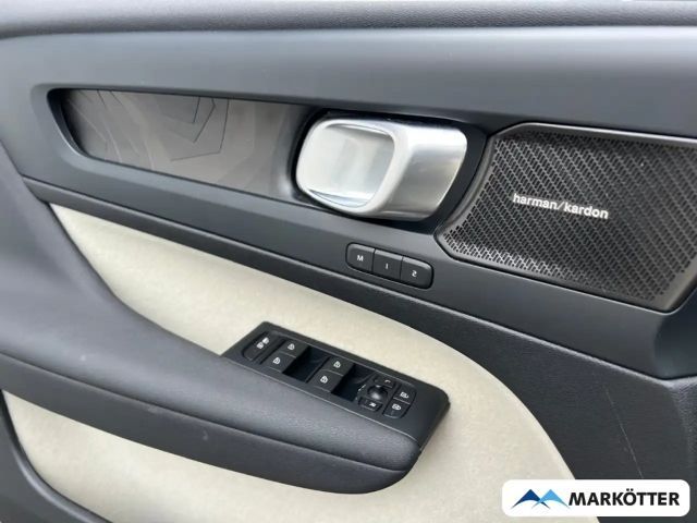 Volvo XC40 Bright Plus Recharge