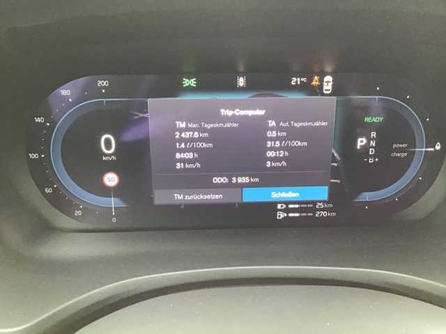 Volvo V60 AWD Dark Plus T6