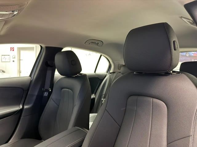 Mercedes-Benz A 200 Progressive