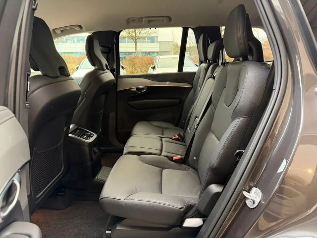 Volvo XC90 AWD Dark Plus Recharge T8