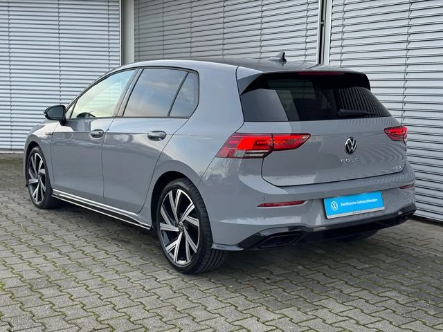 Volkswagen Golf 1.5 eTSI DSG Golf VIII R-Line