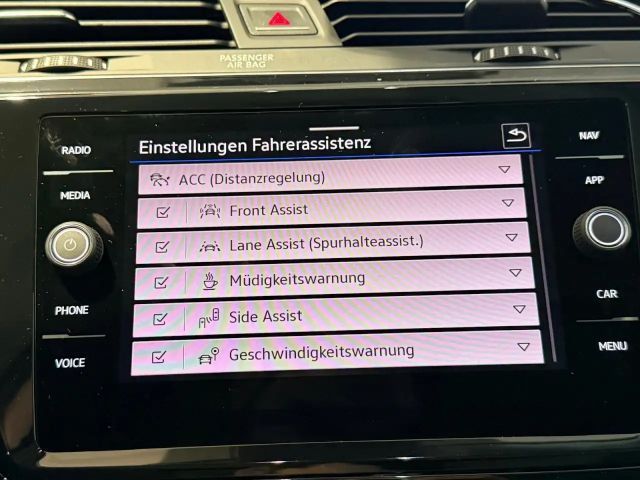 Volkswagen Touran BMT DSG Highline