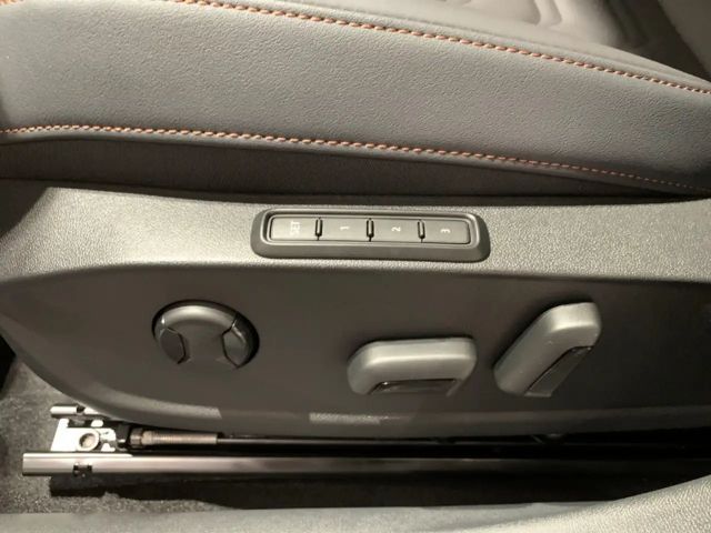 Cupra Leon 2.0 TSI VZ