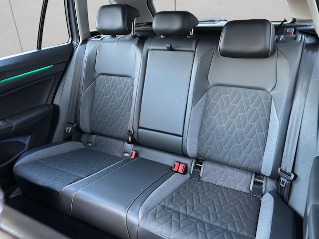 Volkswagen Golf 2.0 TDI DSG Golf VIII Variant