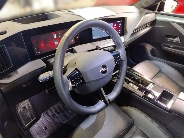 Opel Astra Sports Tourer Ultimate