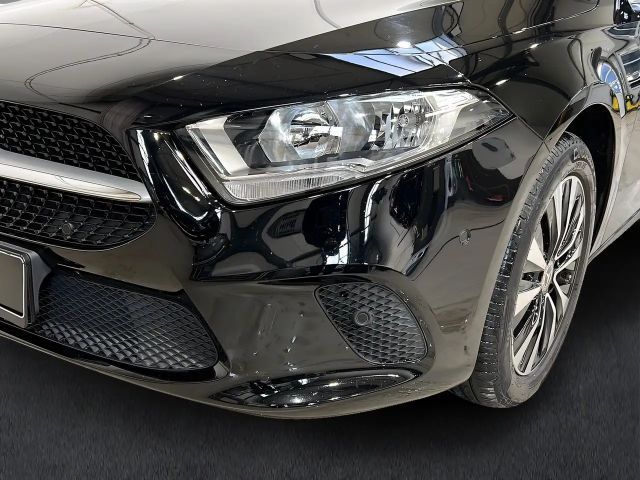 Mercedes-Benz A 250 A 250 e Style