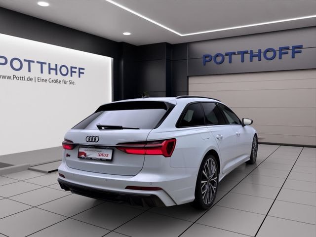 Audi S6 Avant Quattro