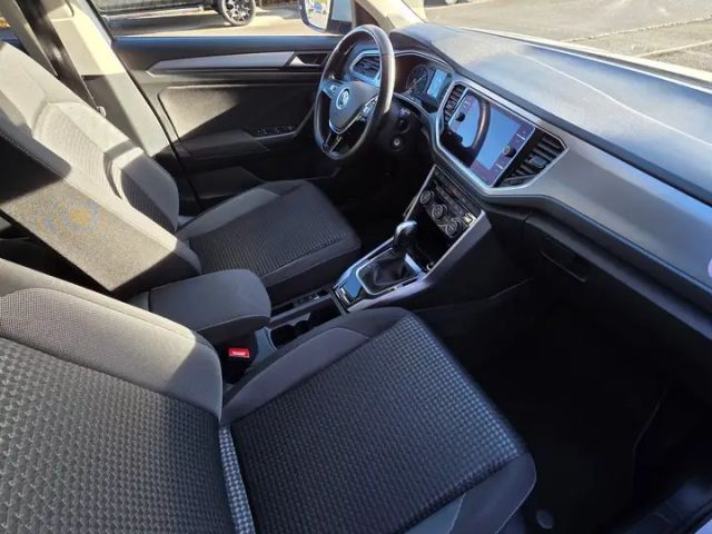 Volkswagen T-Roc Active