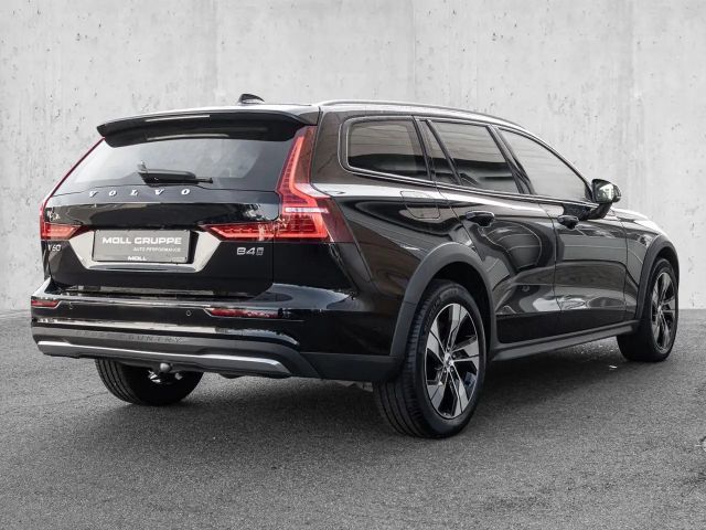 Volvo V60 AWD Plus