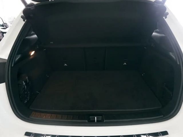 Mercedes-Benz EQA 300 4MATIC