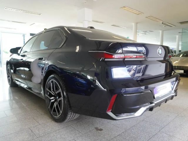 BMW 740 740d Lang Sedan xDrive