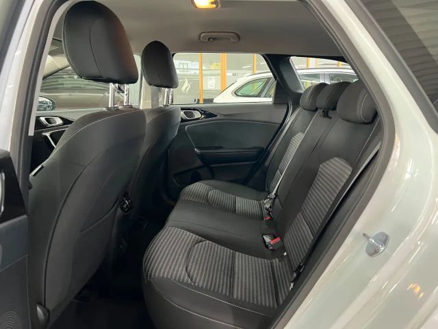 Kia Ceed CRDi SportWagon Vision