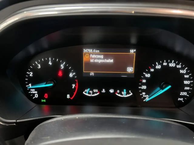 Ford Focus Titanium Wagon