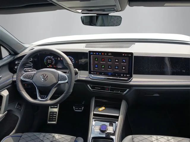 Volkswagen Tiguan R-Line eHybrid