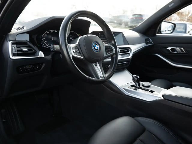 BMW 330 330e Sport Line Touring