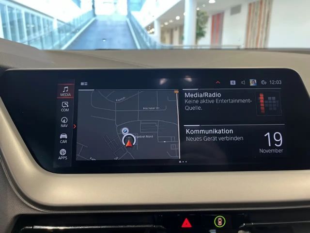 BMW 118 118i 5-deurs Sedan