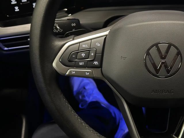 Volkswagen Golf 2.0 TDI DSG Style