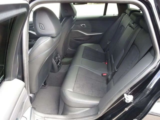 BMW 318 318d M-Sport