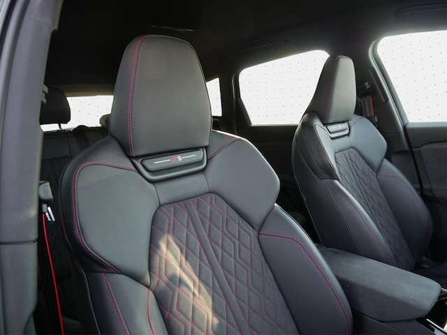 Audi Q6 e-tron Quattro