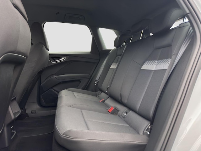 Audi Q4 e-tron SUV 45 e-tron Audi Q4 e-tron