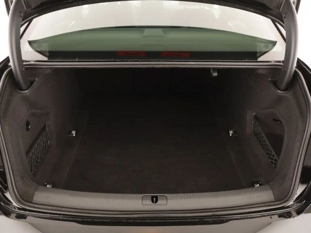 Audi A4 40 TDI Quattro Sedan