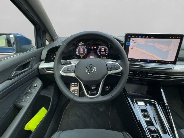 Volkswagen Golf 1.5 eTSI DSG Golf VIII