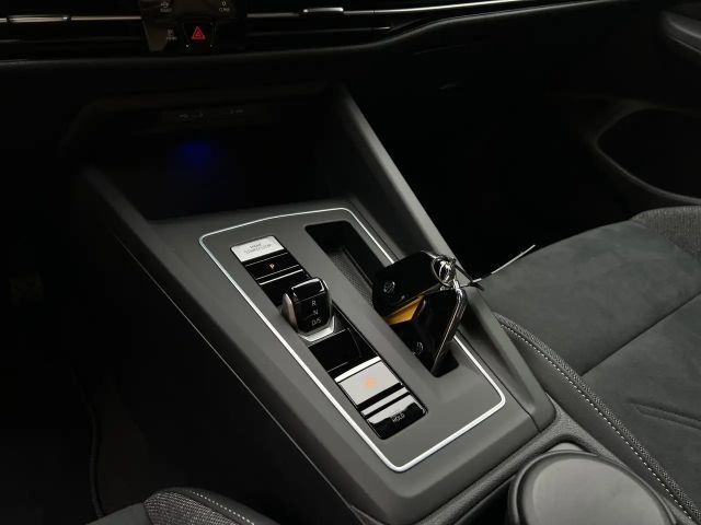 Volkswagen Golf DSG Golf VIII Life Variant