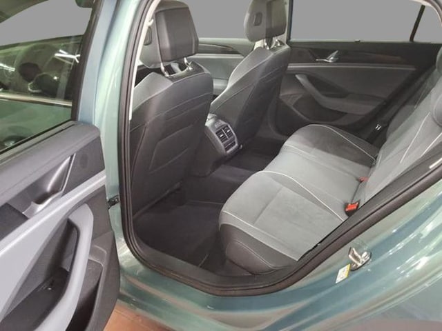 Volkswagen Passat 1.5 eTSI DSG Variant