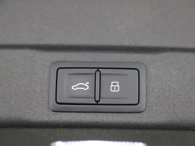 Audi A6 e-tron Quattro