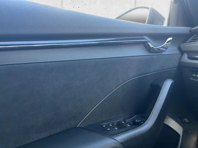 Skoda Octavia 2.0 TDI 4x4 Combi RS