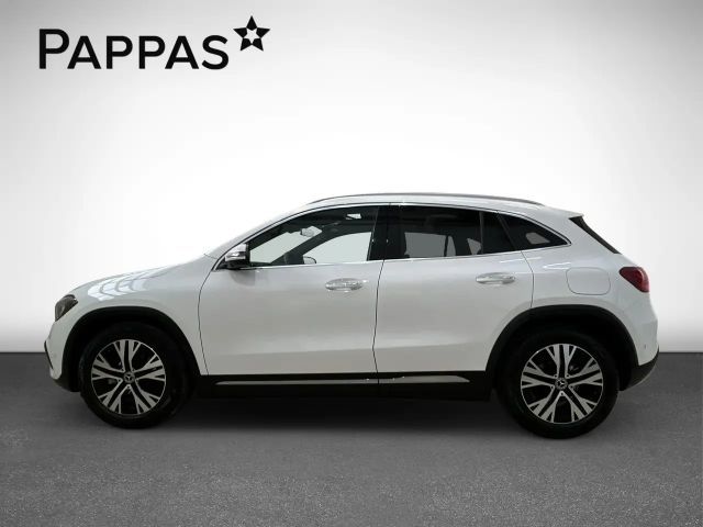 Mercedes-Benz GLA 180 GLA 180 d Progressive