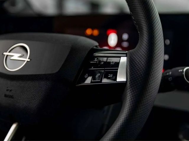 Opel Astra GS-Line Grand Sport