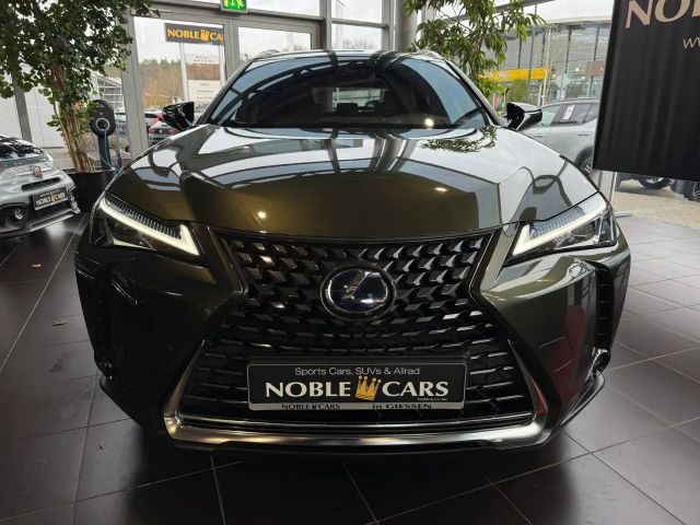 Lexus UX 250h Style Edition