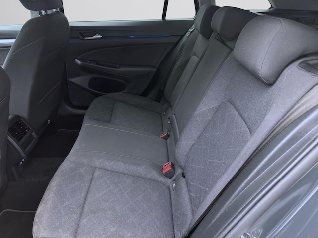 Volkswagen Golf 2.0 TDI DSG Life Variant