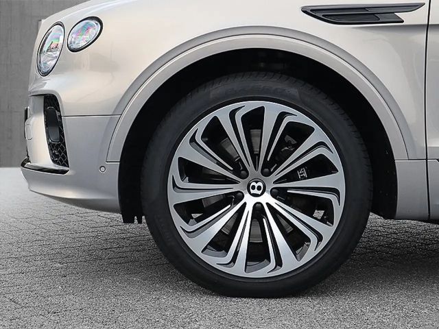 Bentley Bentayga V8