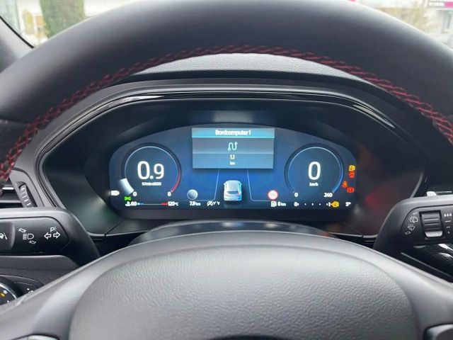 Ford Focus EcoBoost ST Line